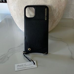 New Bandolier Case for IPhone 11! (Missing strap)